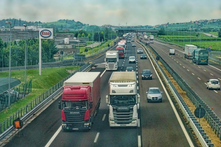 Home Slim Vervoeren in Hilversum - moderne transportvloot met geavanceerde trackingtechnologie voor efficiënte en betrouwbare goed
